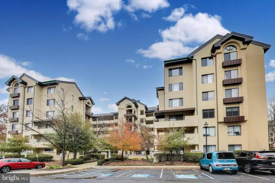 6060 California Cir #106, Rockville, MD 20852 - Image #2