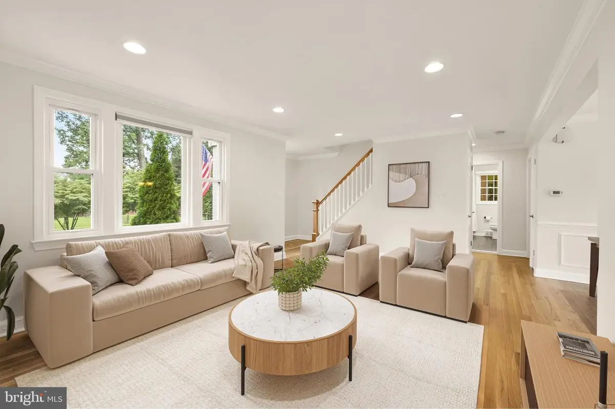 9603 Montgomery Dr, Bethesda, MD 20814 - Image #1