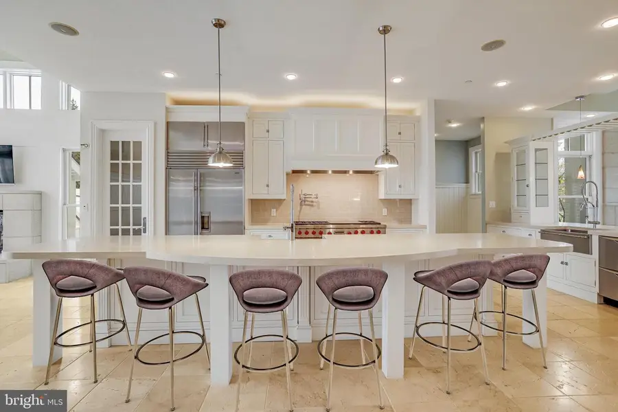 21612 Ripplemead Dr, Gaithersburg, MD 20882 - Image #2