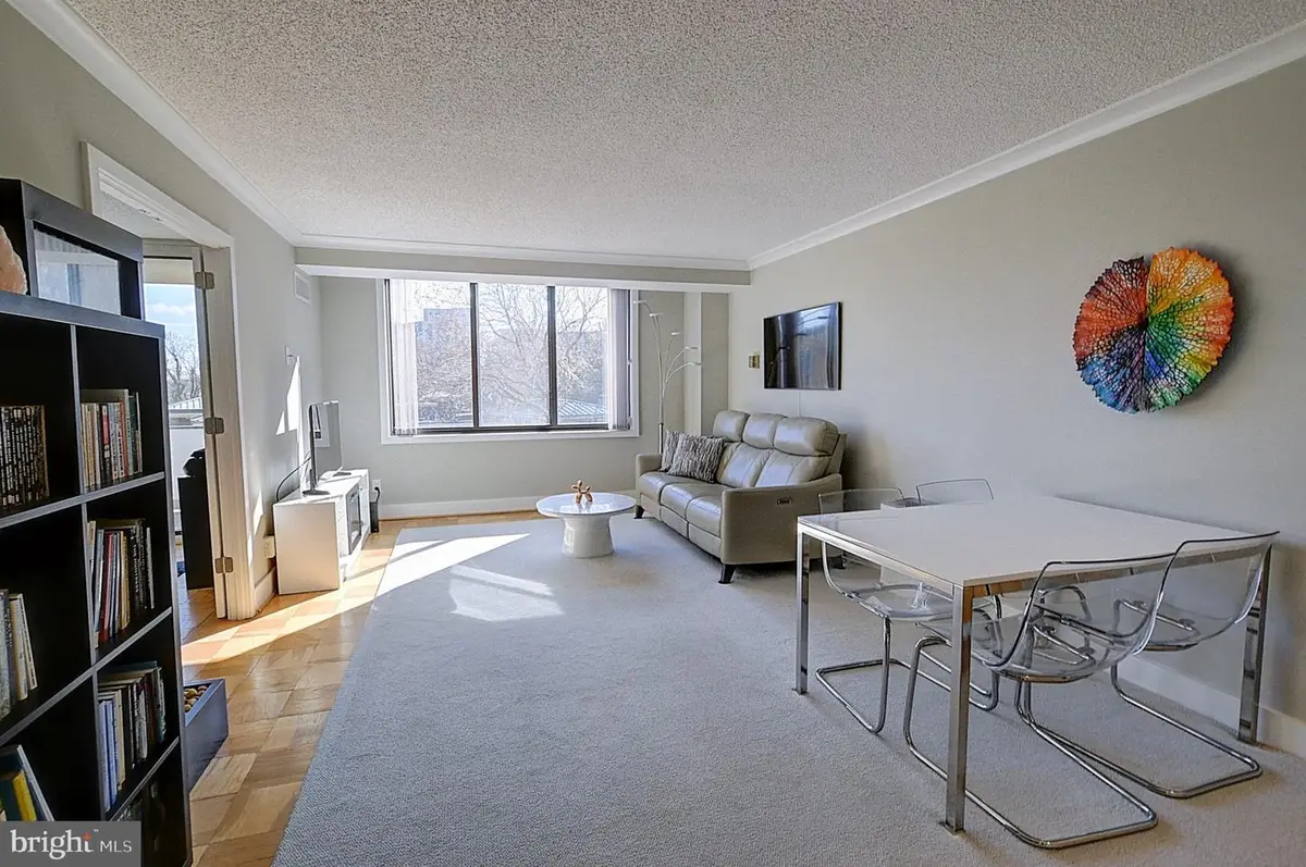 5225 Pooks Hill Rd #121n, Bethesda, MD 20814 - Image #1