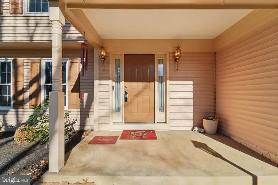 216 Bookham Ln, Gaithersburg, MD 20877 - Image #2