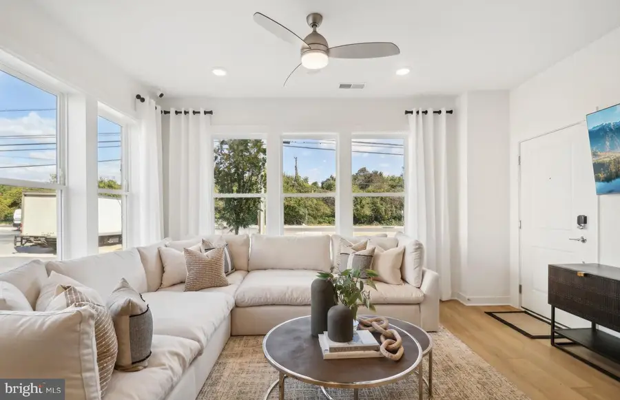 16104 Frederick Rd, Rockville, MD 20850 - Image #2