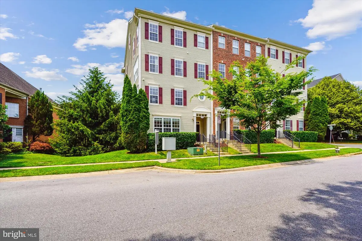 604 Highland Ridge Ave #100, Gaithersburg, MD 20878 - Image #1