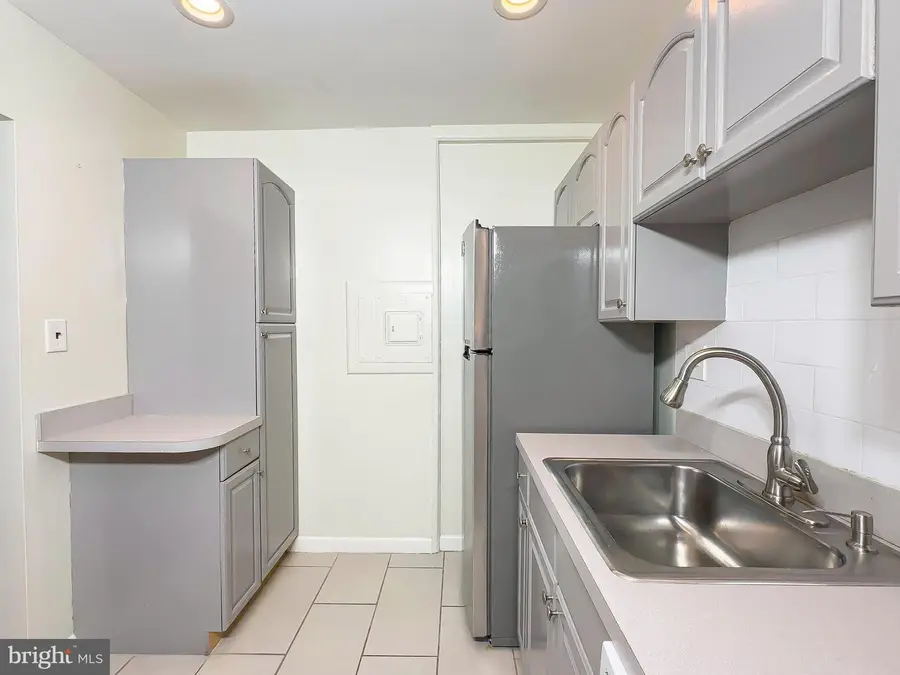 614 Sligo Ave #405, Silver Spring, MD 20910 - Image #3