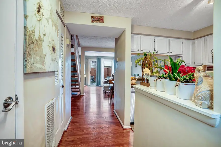 12509 Laurel Grove Pl, Germantown, MD 20874 - Image #2