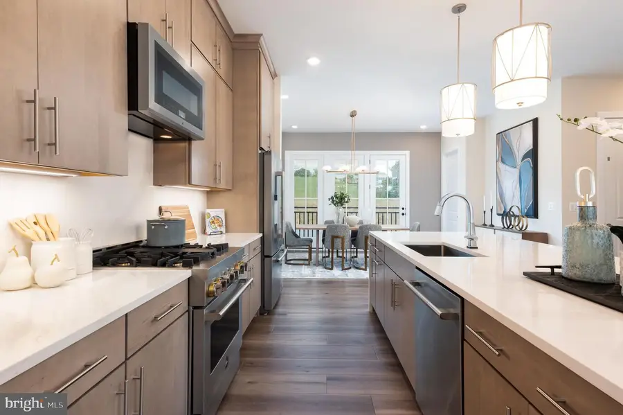 6239 Crosswind Dr, Rockville, MD 20852 - Image #3