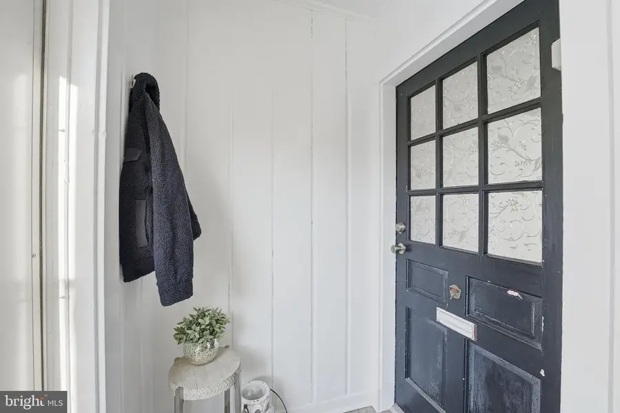 5364 Pooks Hill Rd, Bethesda, MD 20814 - Image #2