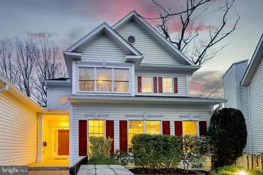 9200 Linden Grove Ct, Silver Spring, MD 20910 - #2