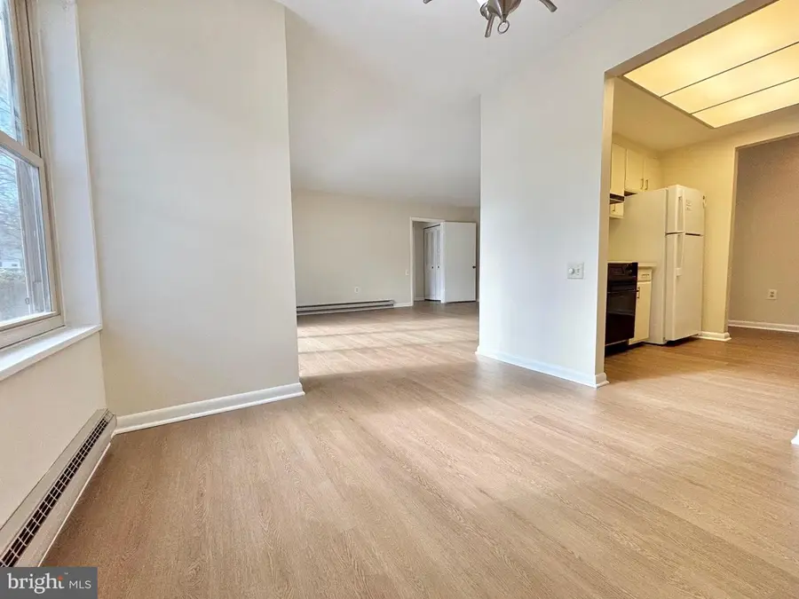 3301 S Leisure World Blvd #99-2e, Silver Spring, MD 20906 - Image #3