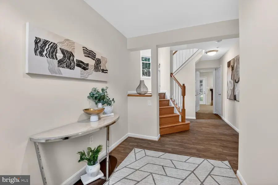 5433 Whitley Park Ter #36, Bethesda, MD 20814 - Image #2