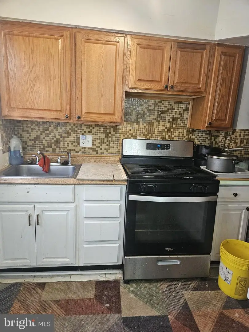 1760 East West Hwy, Silver Spring, MD 20910 - #2