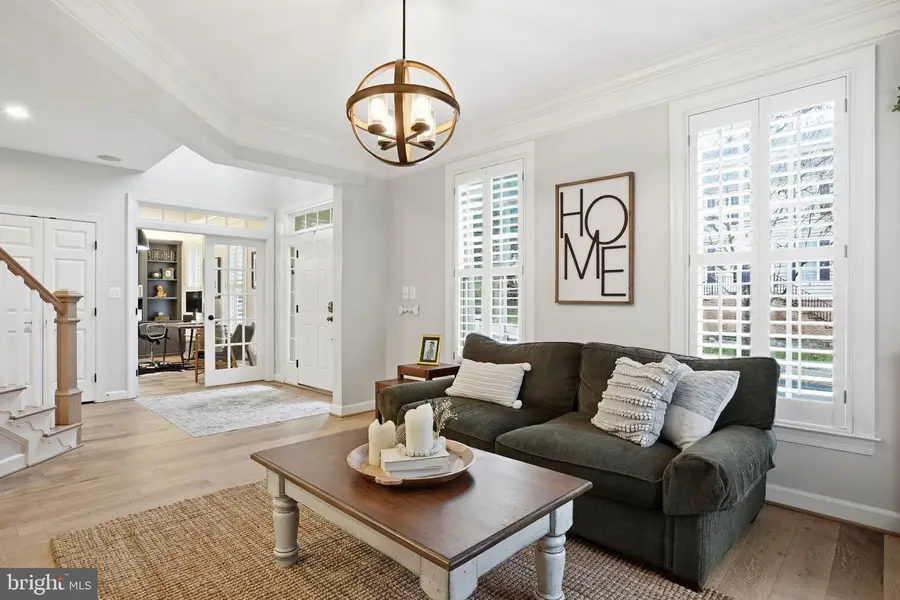 730 Turtle Pond Ln, Gaithersburg, MD 20878 - Image #3