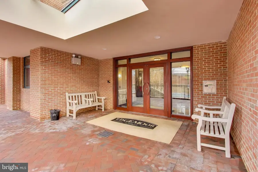 7405 Arlington Rd #202, Bethesda, MD 20814 - Image #3