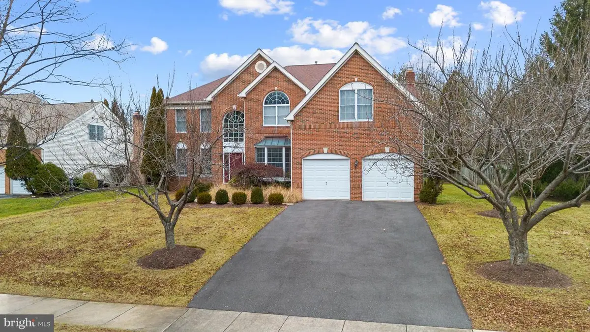 3813 Park Lake Dr, Rockville, MD 20853 - Image #1