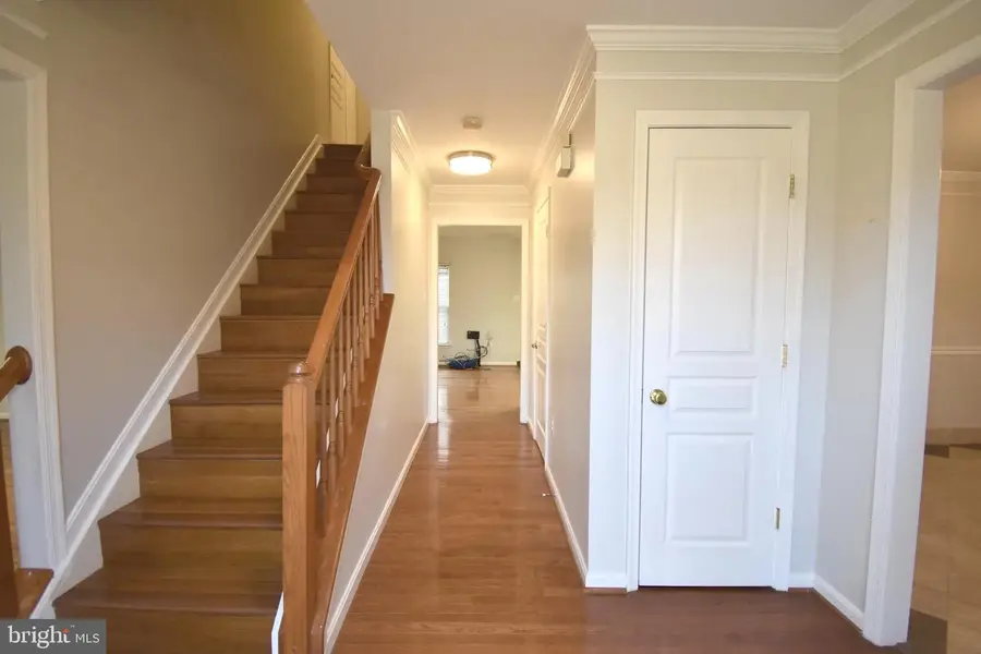 7010 Vega Ct, Derwood, MD 20855 - Image #2