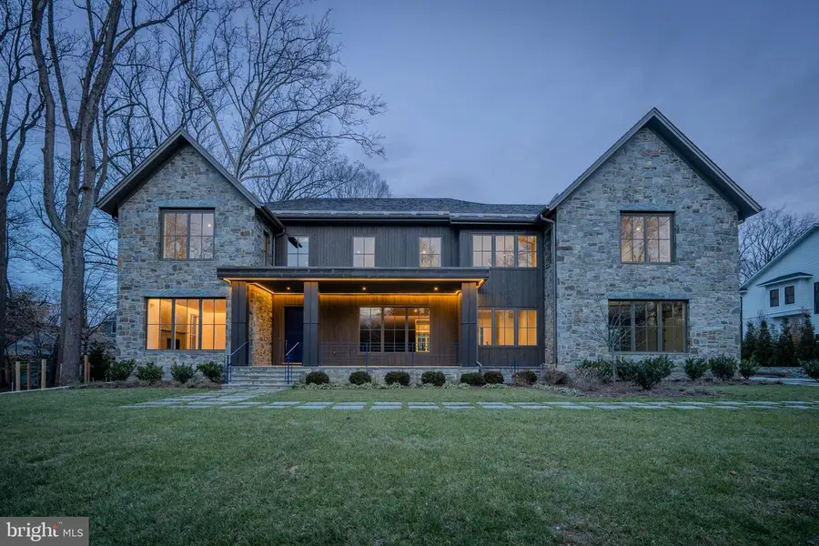 7029 Longwood Dr, Bethesda, MD 20817 - Image #2