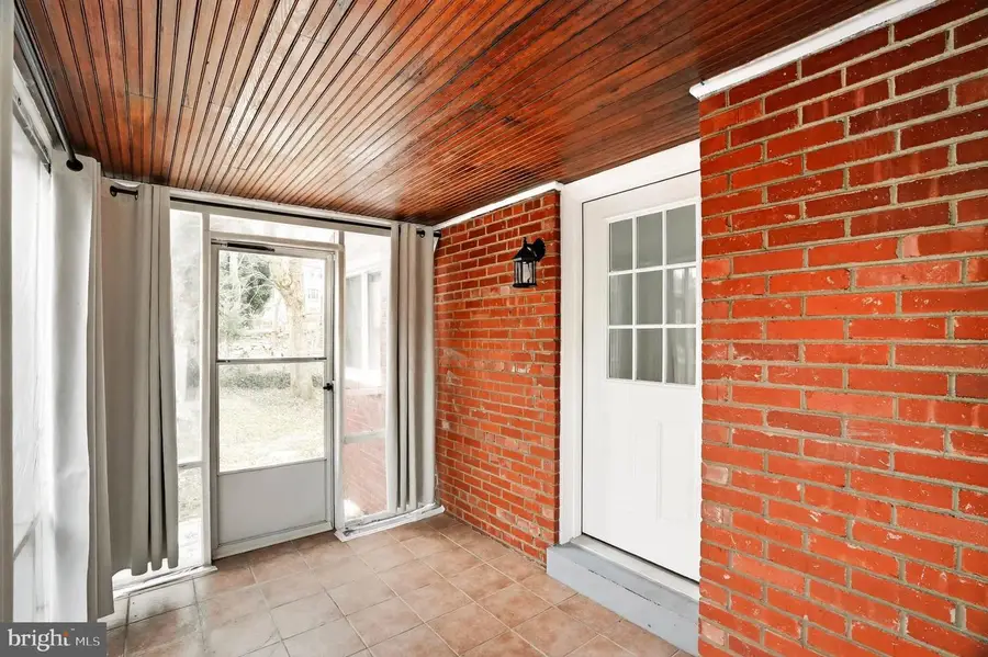 110 Melbourne Ave, Silver Spring, MD 20901 - Image #3