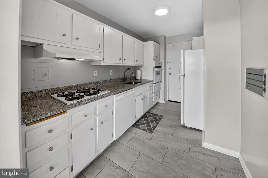 10500 Rockville Pik #1214, Rockville, MD 20852 - Image #3