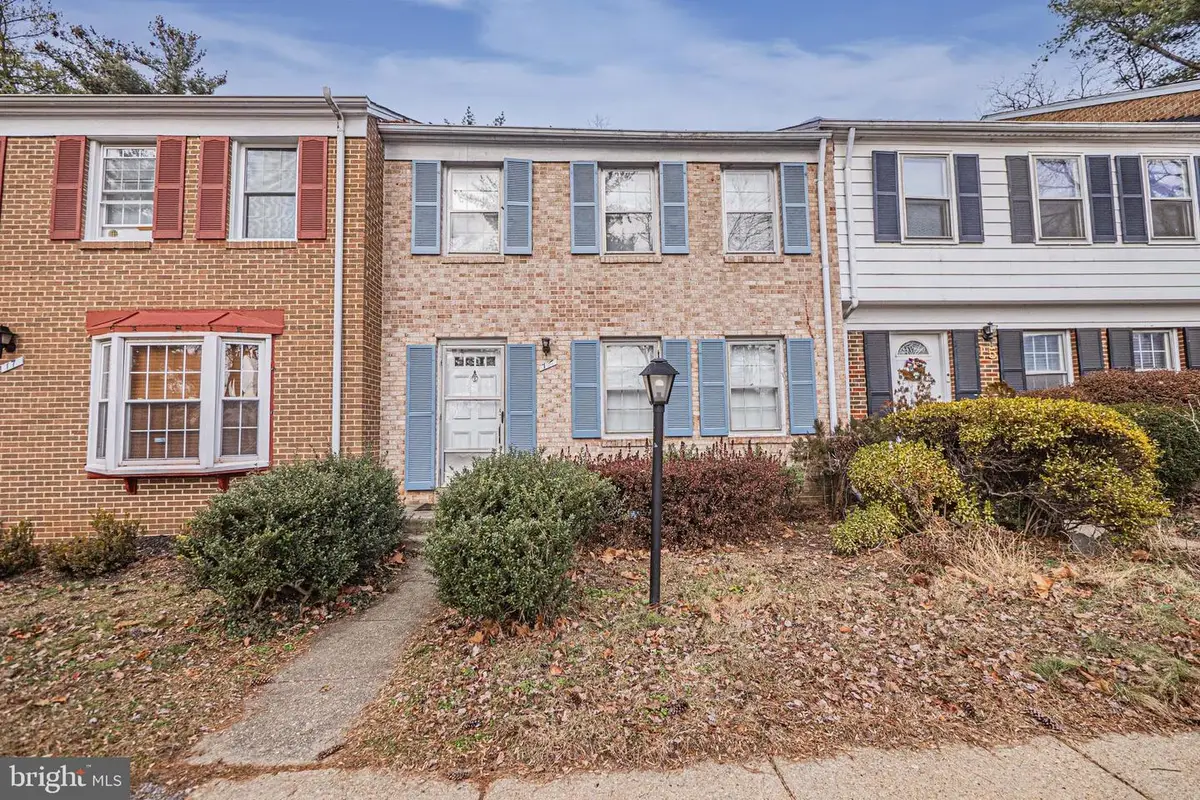 16 Ingleside Ct, Rockville, MD 20850 - Image #1
