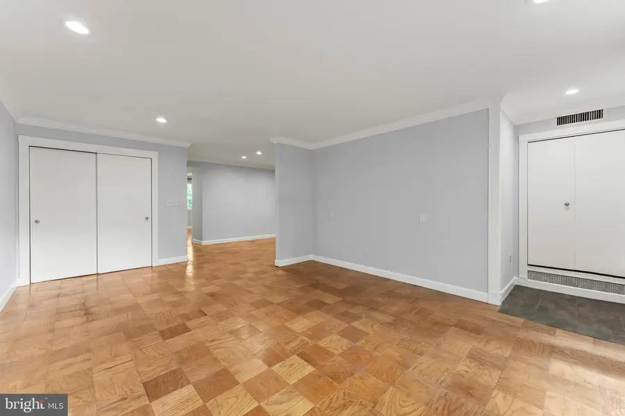 7541 Spring Lake Dr #b-1, Bethesda, MD 20817 - Image #3