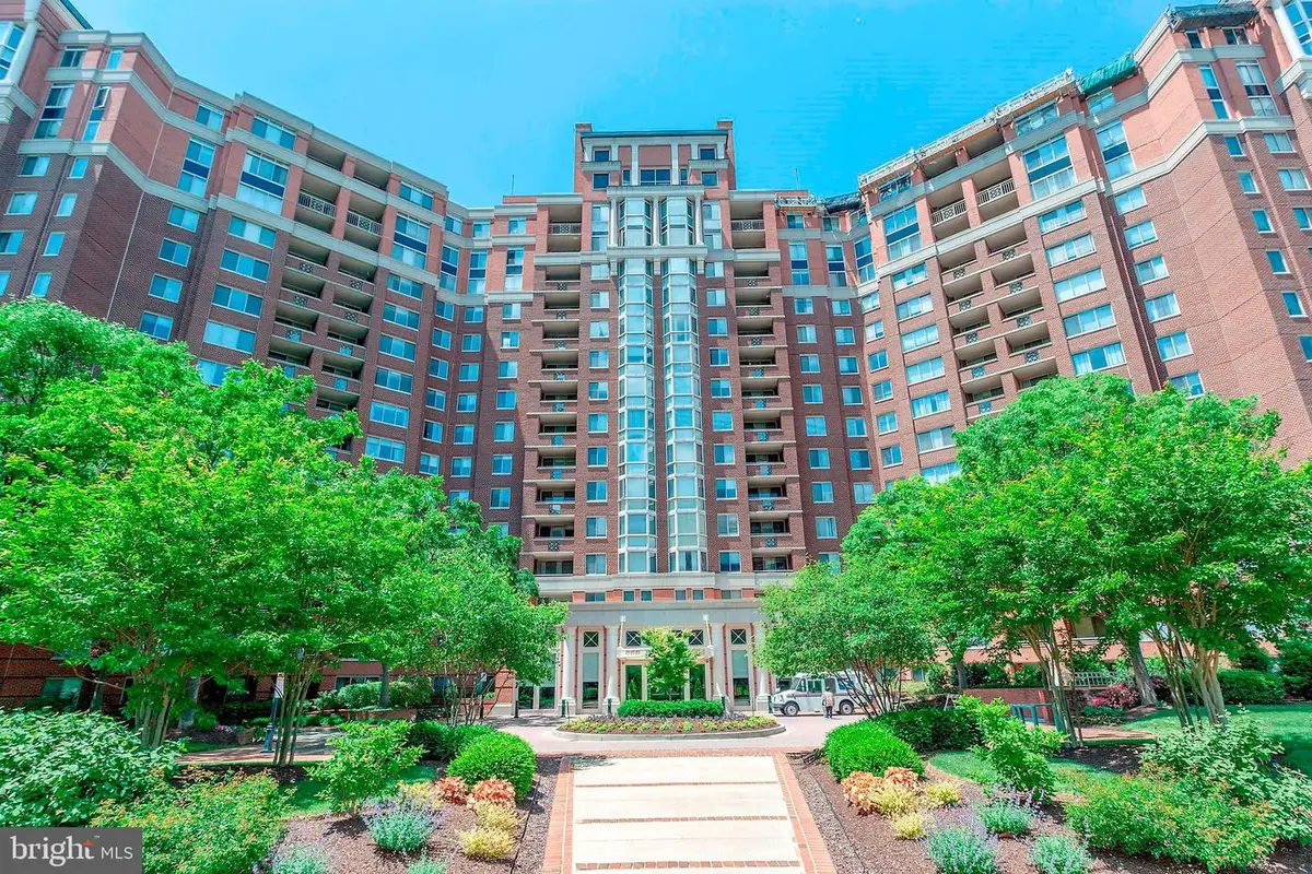 5809 Nicholson Ln #306, North Bethesda, MD 20852 - Image #1