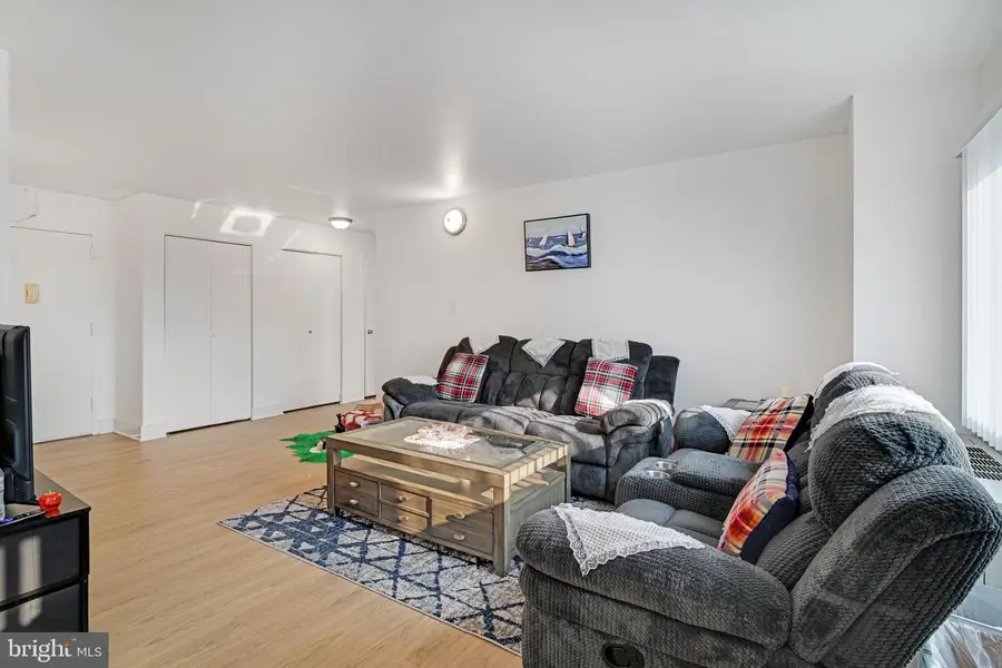 1111 University Blvd W #611-a, Silver Spring, MD 20902 - Image #2