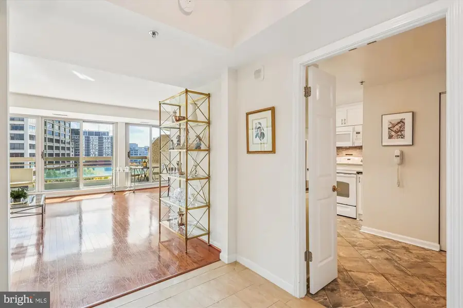 5600 Wisconsin Ave #1105, Chevy Chase, MD 20815 - Image #3