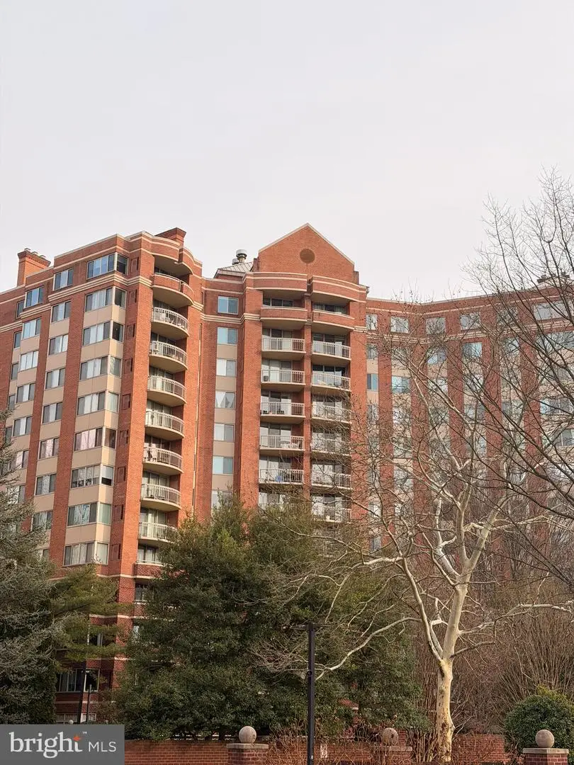 5800 Nicholson Ln #1-201, Rockville, MD 20852 - Image #1
