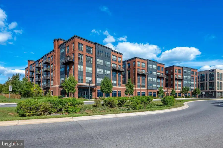 502 Diamondback Dr #502, Gaithersburg, MD 20878 - Image #2