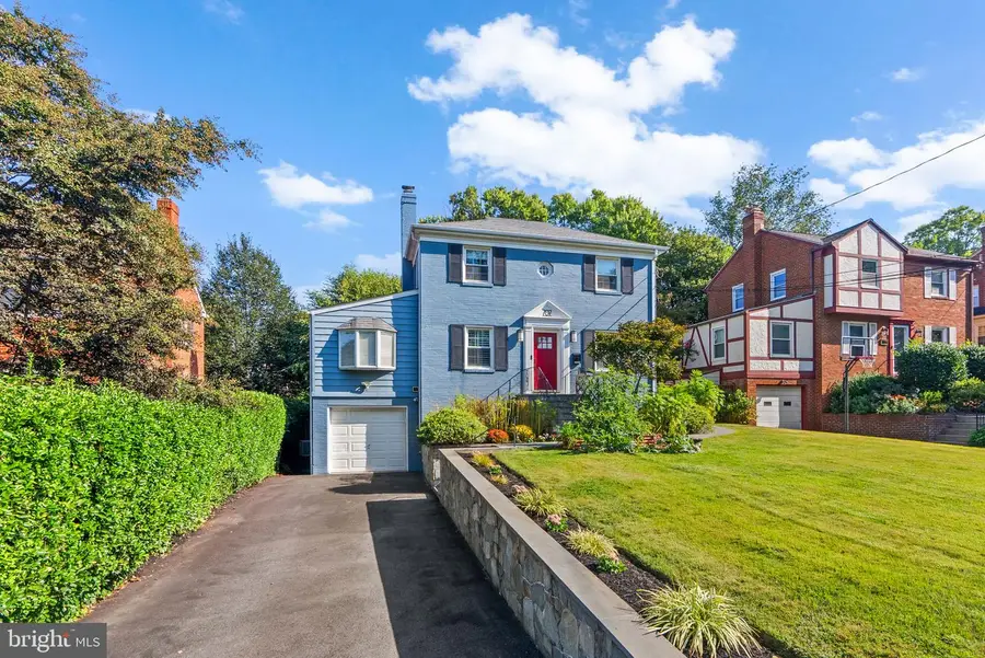 707 Forest Glen Rd, Silver Spring, MD 20901 - Image #2