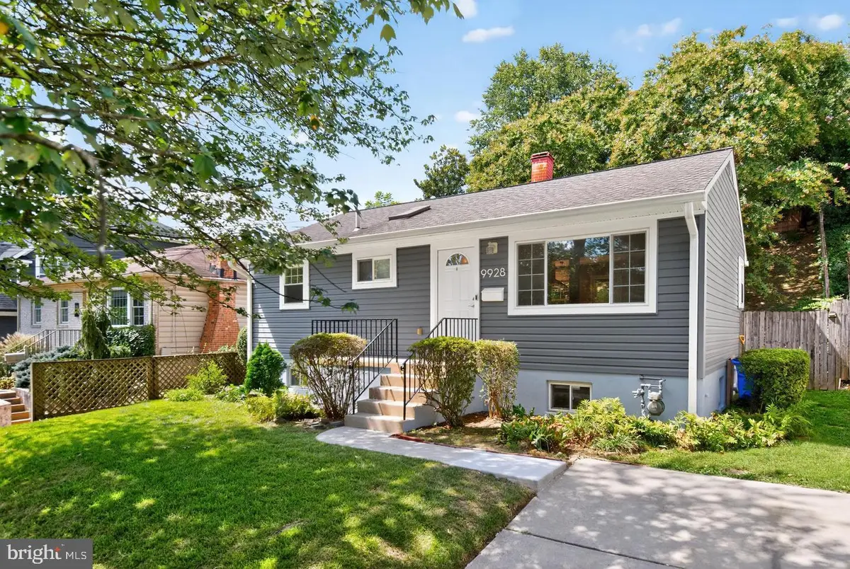 9928 Fleming Ave, Bethesda, MD 20814 - Image #1