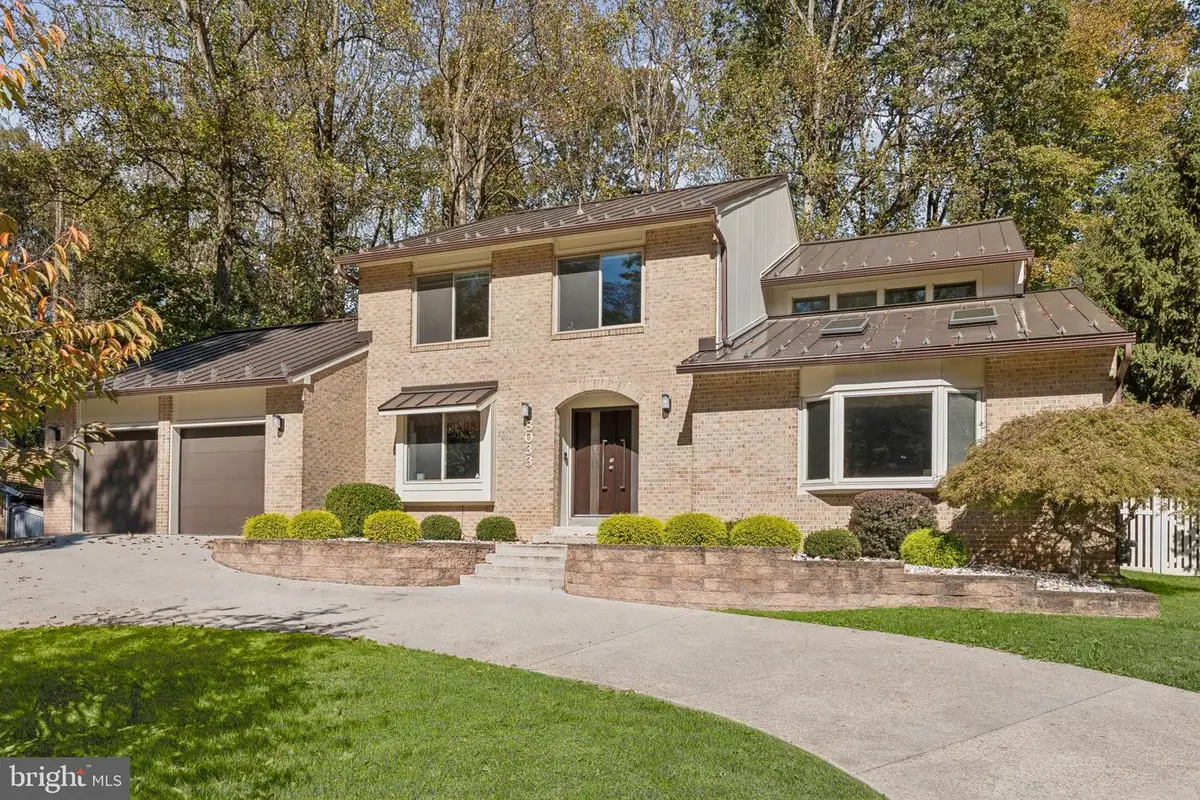 8033 Cypress Grove Ln, Cabin John, MD 20818 - Image #1