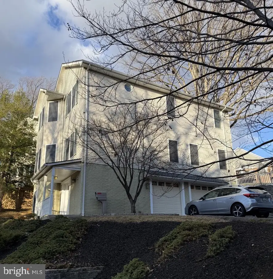 15 Ritchie Ave, Silver Spring, MD 20910 - Image #2