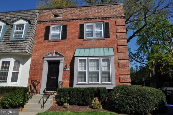 6630 Hillandale Rd #56, CHEVY CHASE, MD 20815