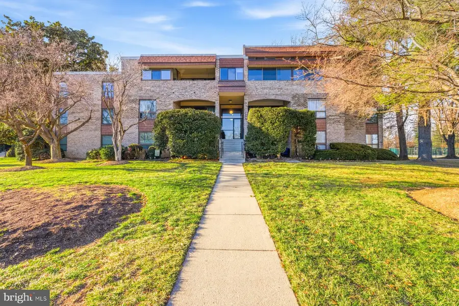 419 Christopher Ave #131, Gaithersburg, MD 20879 - #2