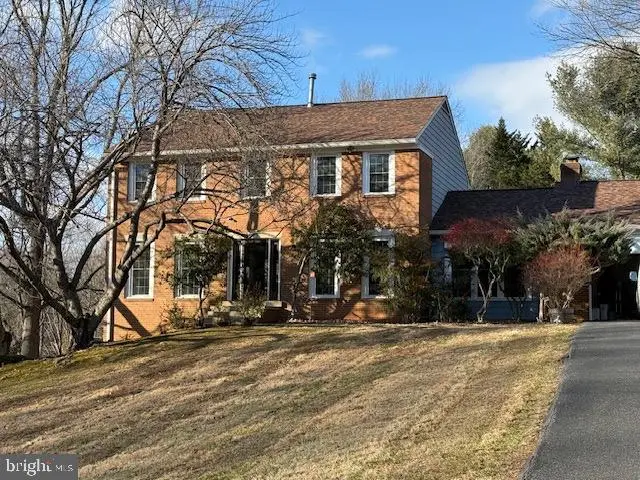 16424 Montecrest Ln, Gaithersburg, MD 20878 - Image #1