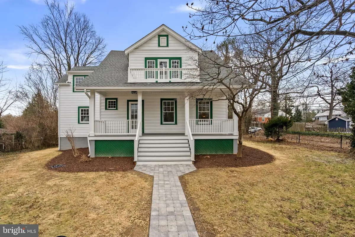 9403 Warren St, Silver Spring, MD 20910 - Image #1