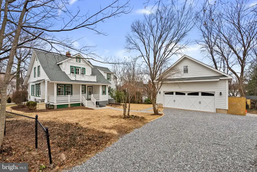 9403 Warren St, Silver Spring, MD 20910 - Image #2