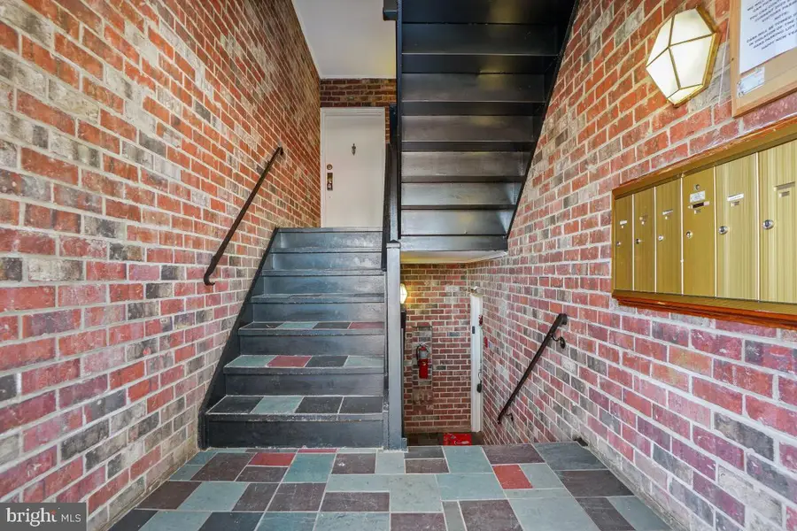 726 Quince Orchard Blvd #102, Gaithersburg, MD 20878 - Image #2