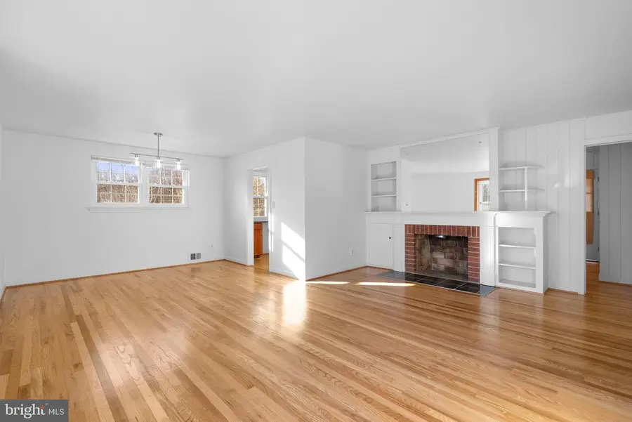 1104 Kirklynn Ave, Takoma Park, MD 20912 - Image #2