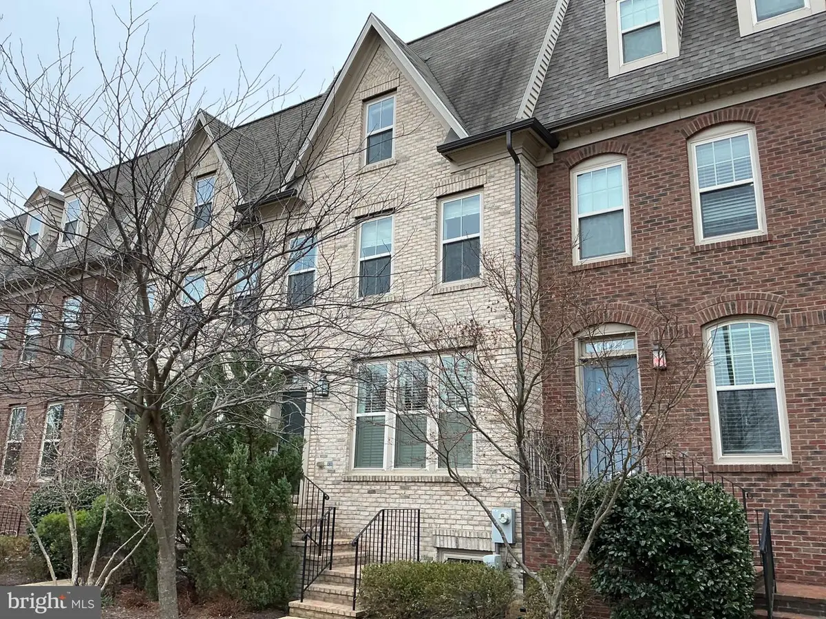 16125 Redland Rd, Rockville, MD 20855 - Image #1