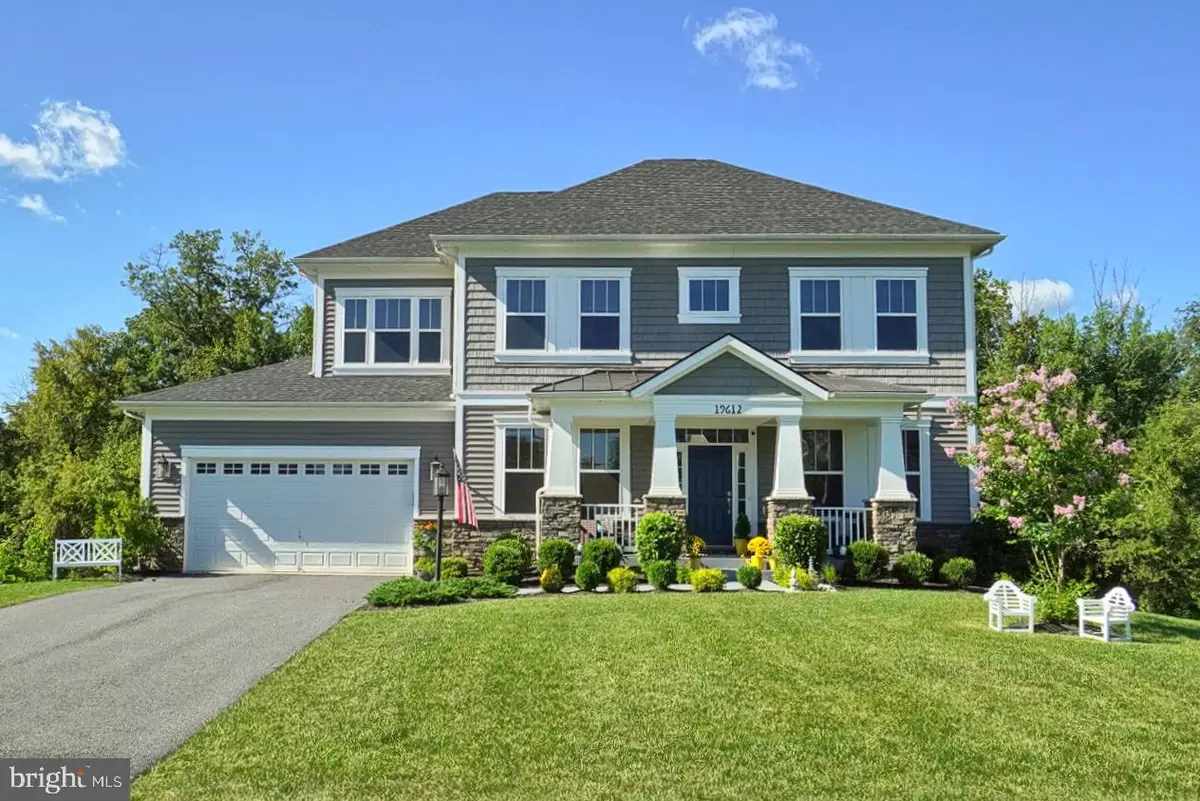 19612 Lewis Orchard Ln, Poolesville, MD 20837 - Image #1