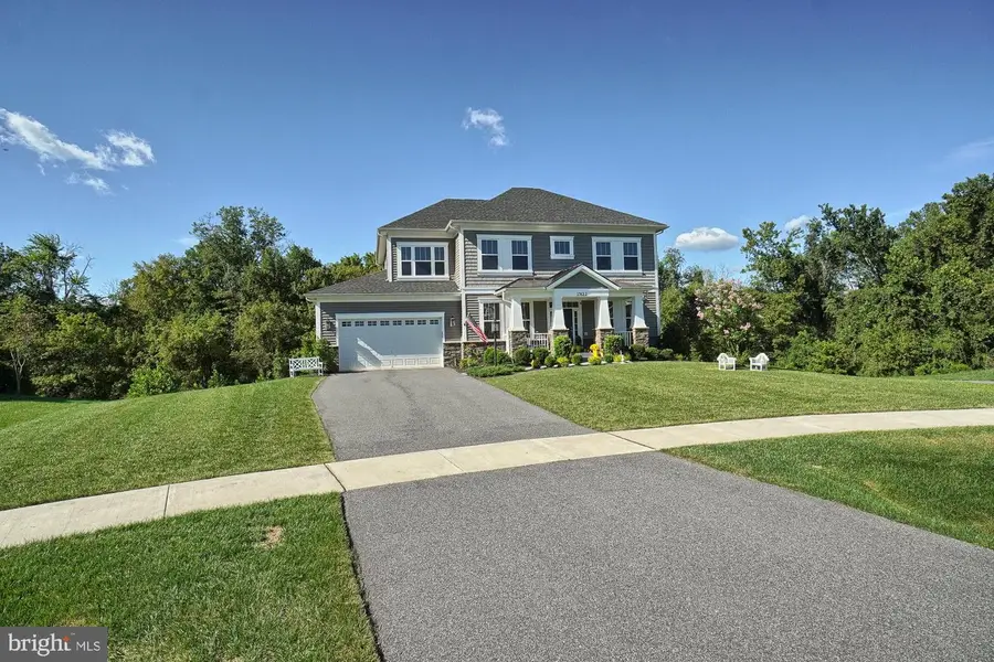 19612 Lewis Orchard Ln, Poolesville, MD 20837 - Image #3