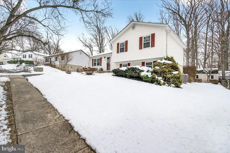 24013 Bush Hill Rd, Gaithersburg, MD 20882 - #3