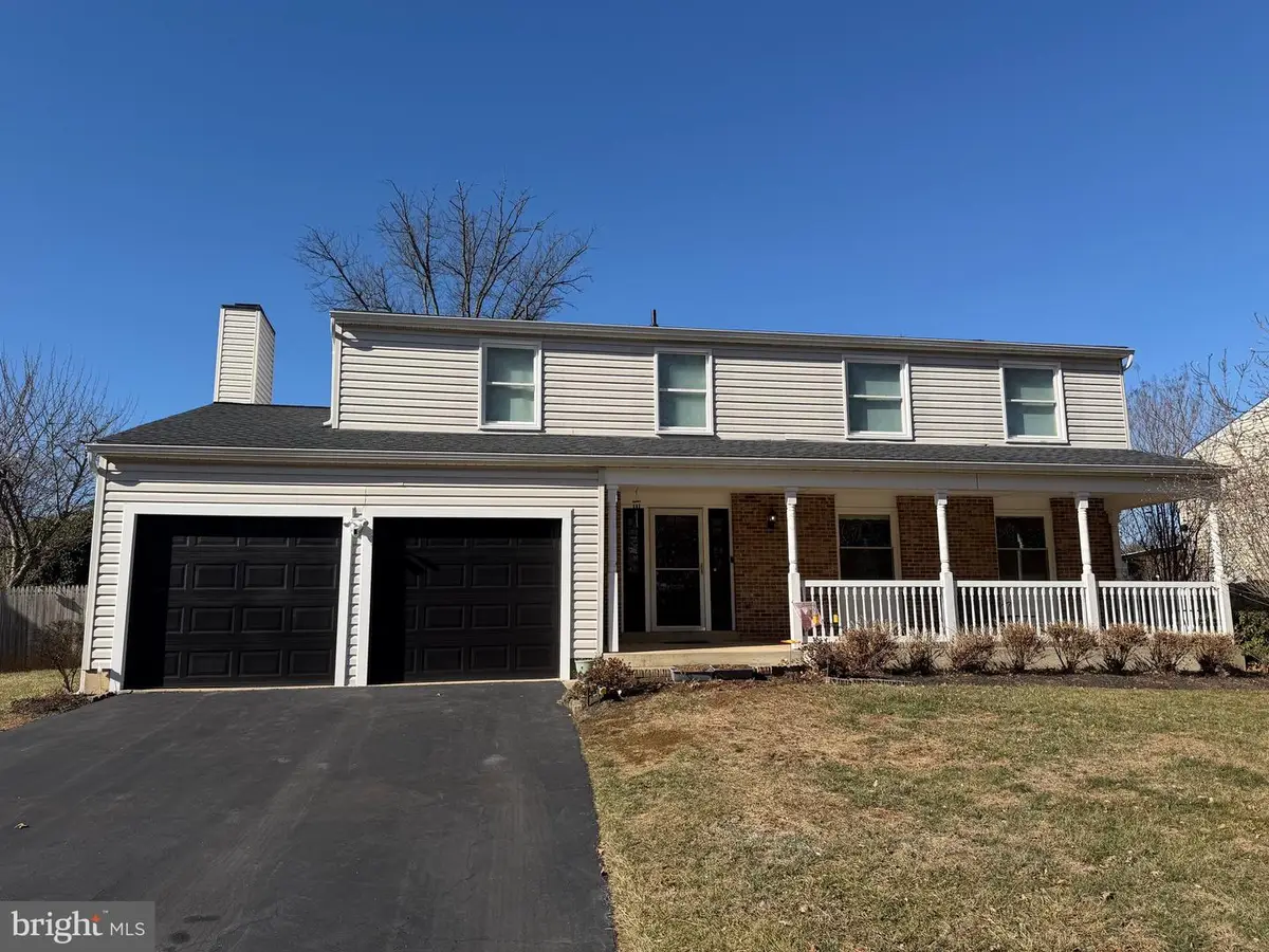 17420 Taunton Dr, Gaithersburg, MD 20877 - Image #1