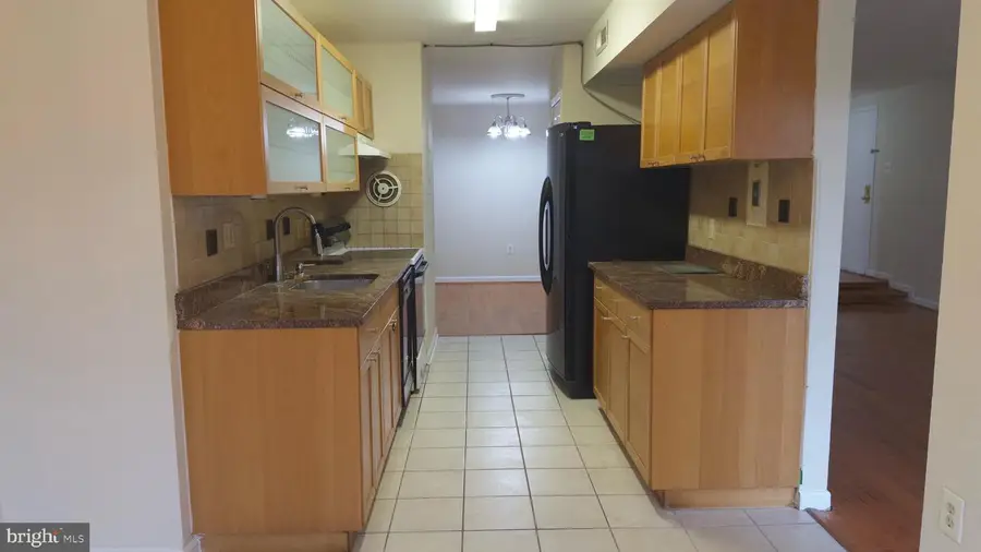 420 Girard St #121, Gaithersburg, MD 20877 - Image #3