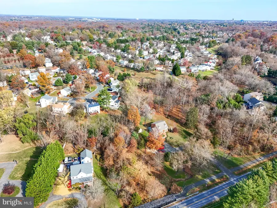 13714 Travilah Rd, Rockville, MD 20850 - Image #3