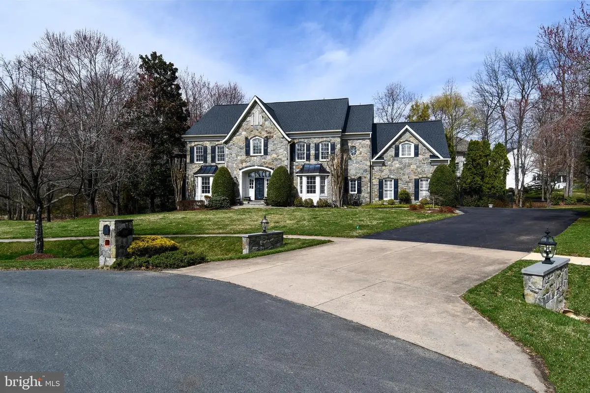 4007 Wintersweet Ct, Rockville, MD 20853 - #1