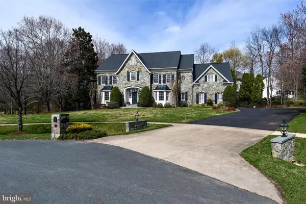 4007 Wintersweet Ct, ROCKVILLE, MD 20853