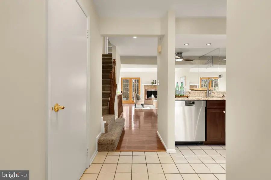 2038 Derby Ridge Ln #3-5, Silver Spring, MD 20910 - Image #3